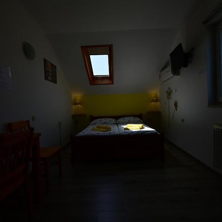 House Bicanic Seliste Dreznicko Bagian luar foto